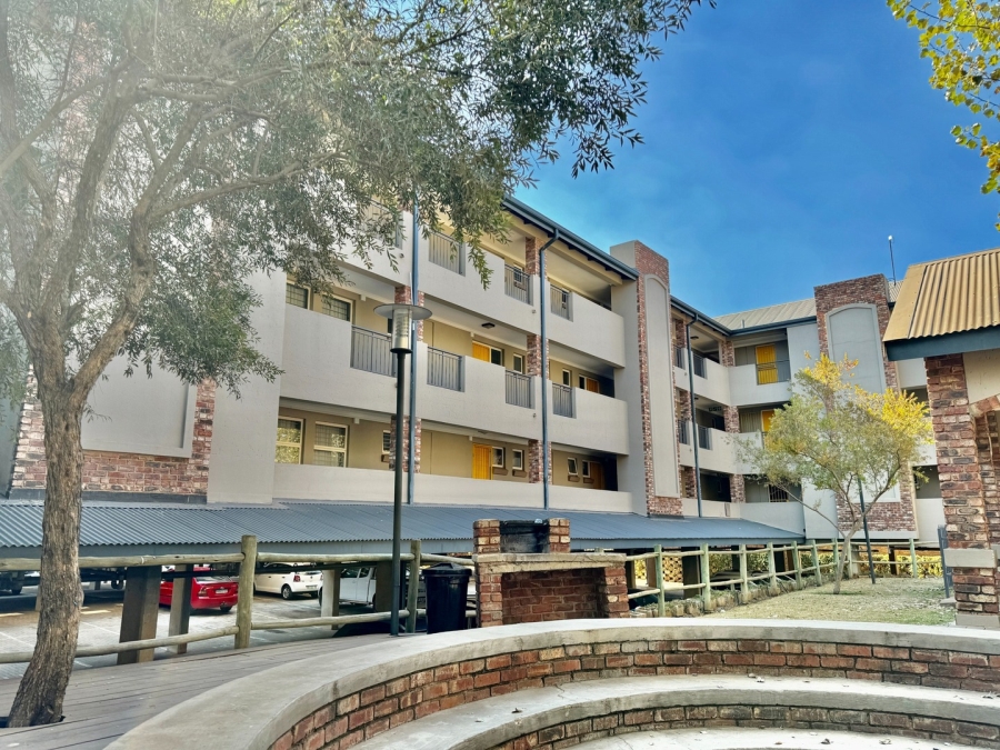 1 Bedroom Property for Sale in Mooivallei Park North West